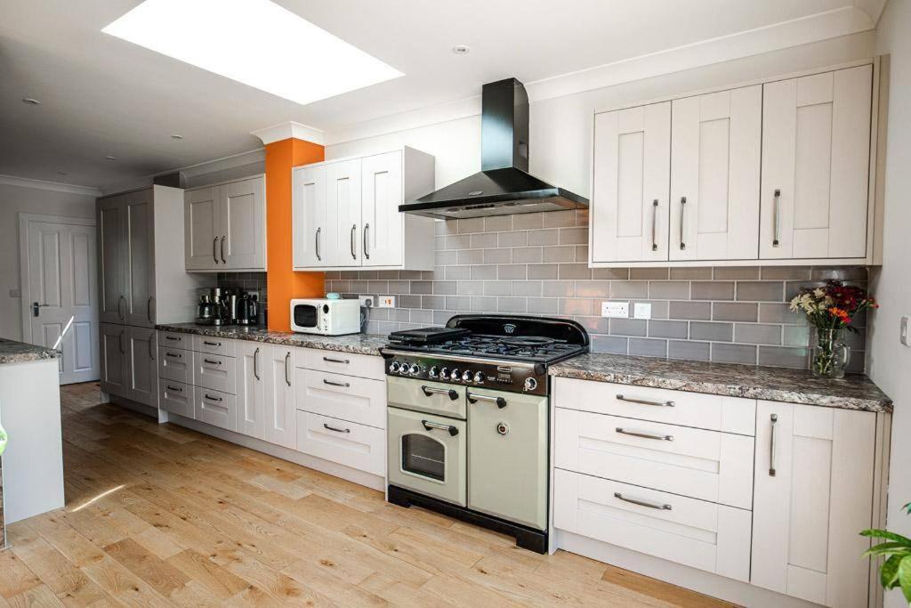 North Beach House - 3 Bedroom Fully Equipped Spacious House Perfect For Family Getaways In Bridlington Kültér fotó