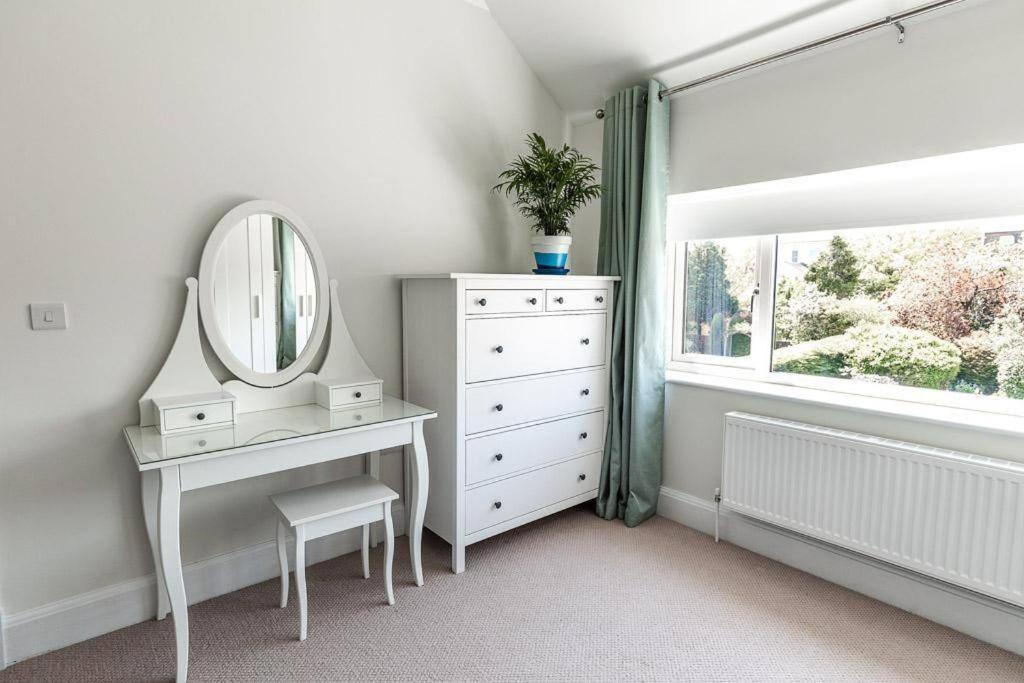 North Beach House - 3 Bedroom Fully Equipped Spacious House Perfect For Family Getaways In Bridlington Kültér fotó