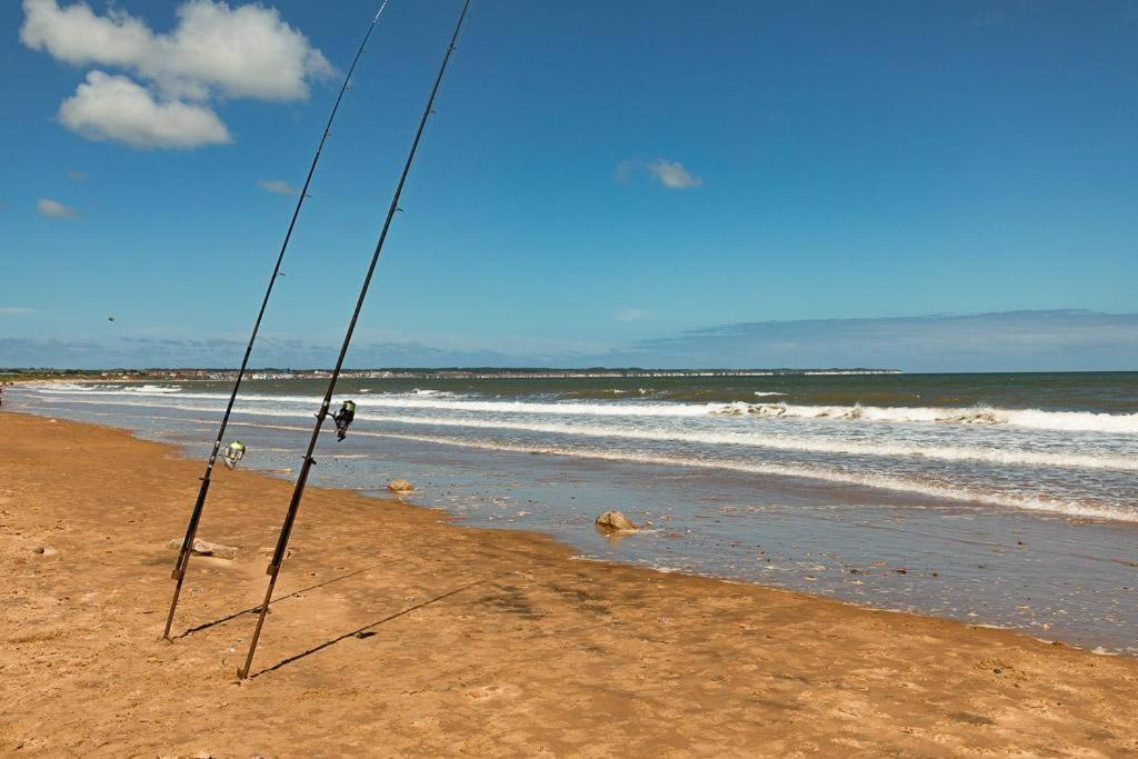 North Beach House - 3 Bedroom Fully Equipped Spacious House Perfect For Family Getaways In Bridlington Kültér fotó