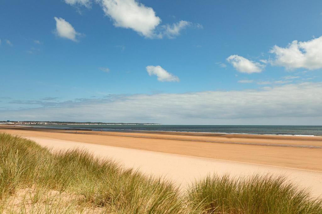 North Beach House - 3 Bedroom Fully Equipped Spacious House Perfect For Family Getaways In Bridlington Kültér fotó