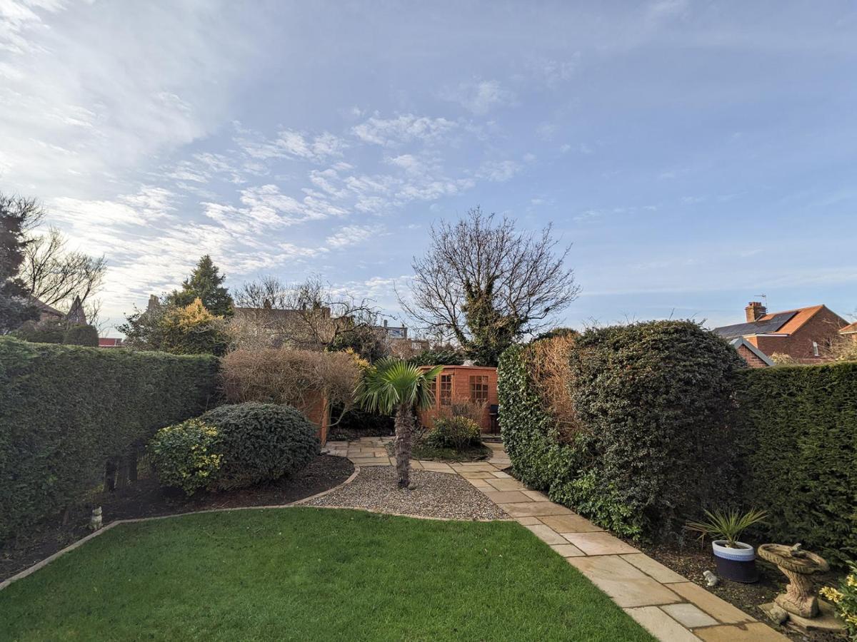North Beach House - 3 Bedroom Fully Equipped Spacious House Perfect For Family Getaways In Bridlington Kültér fotó