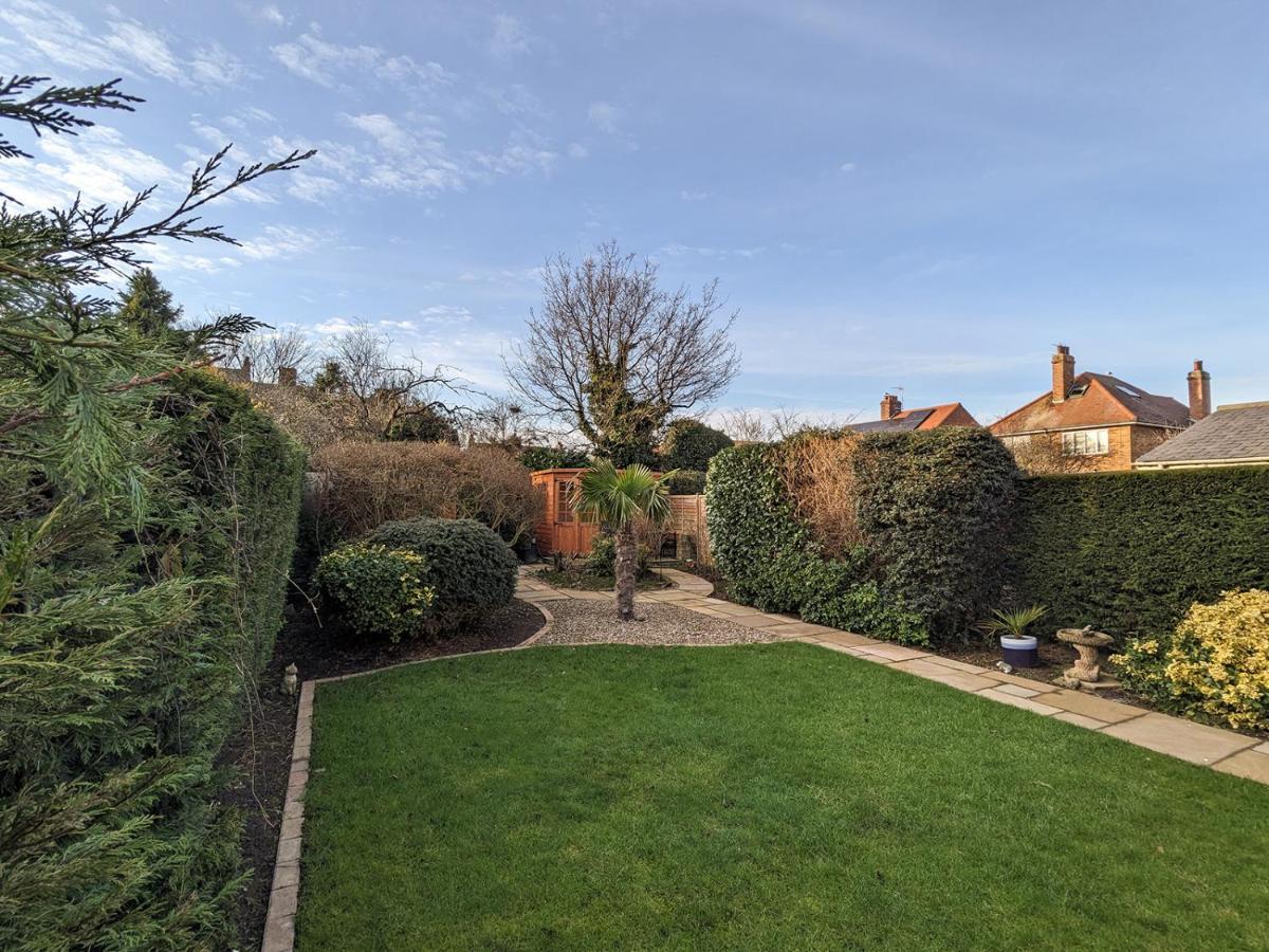 North Beach House - 3 Bedroom Fully Equipped Spacious House Perfect For Family Getaways In Bridlington Kültér fotó