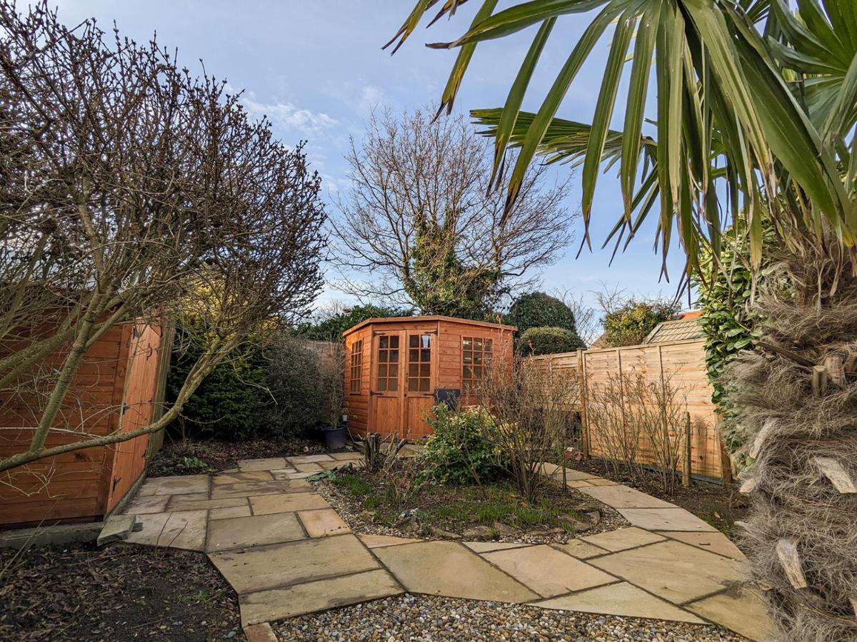 North Beach House - 3 Bedroom Fully Equipped Spacious House Perfect For Family Getaways In Bridlington Kültér fotó